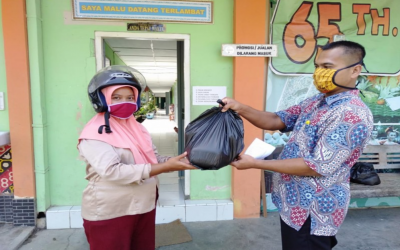 Kegiatan Bakti Sosial Dalam Rangka HUT SMPN 4 Wates Ke-66